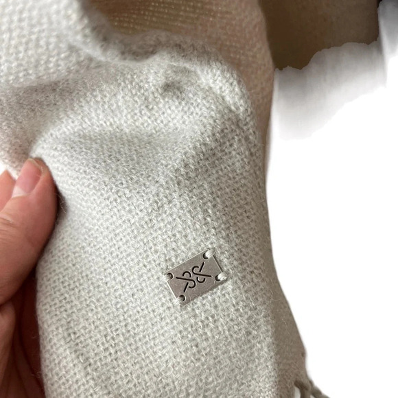 Soia & Kyo • Light Pink & Cream Colorblocked Open Poncho W/ Scarf Hem OS - Picture 6 of 8